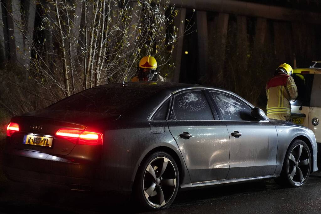 Flinke schade aan personenauto door brand