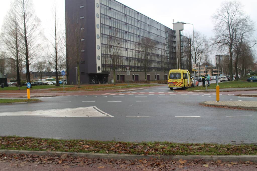 Persoon ten val met scootmobiel