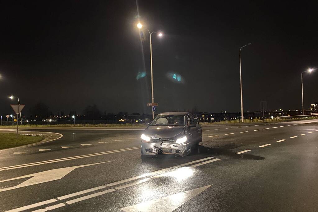 Flinke schade aan personenauto's door ongeval