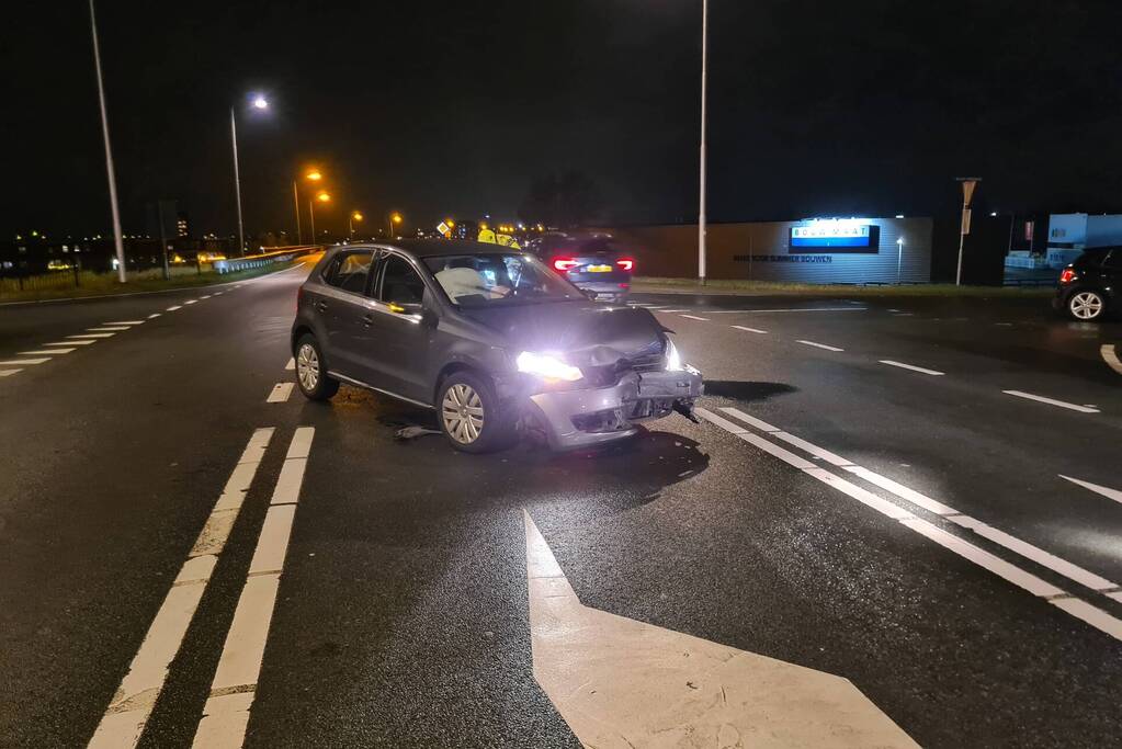 Flinke schade aan personenauto's door ongeval