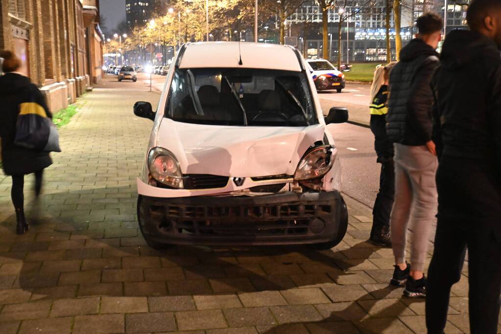 Schade na kop-staart aanrijding