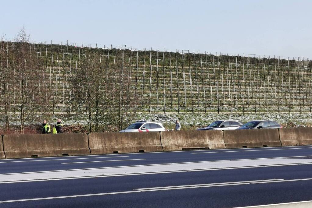 Twee voertuigen betrokken bij botsing op snelweg