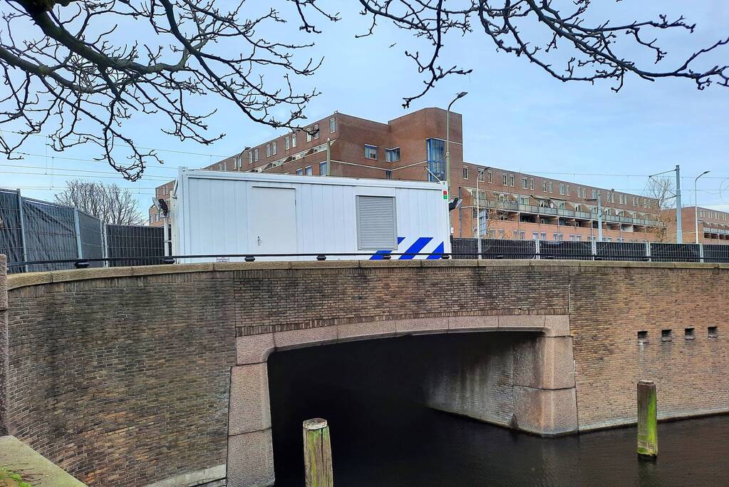 Weg afgesloten door reconstructie in politie-onderzoek