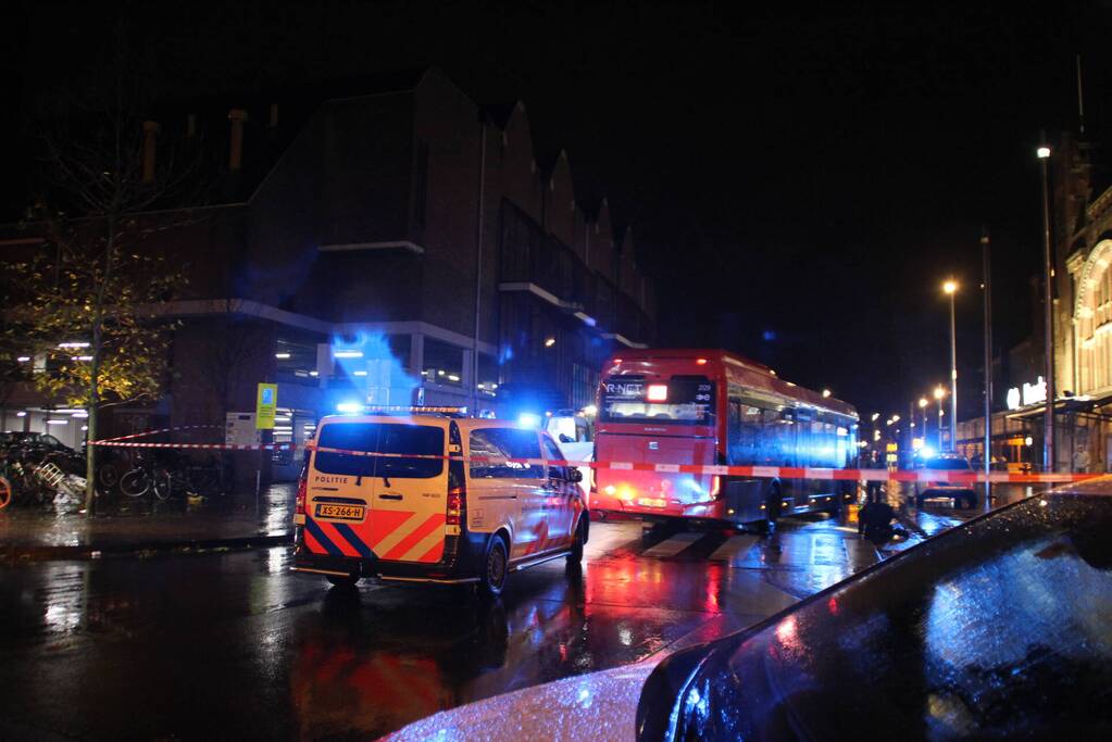 Persoon gewond bij aanrijding met bus