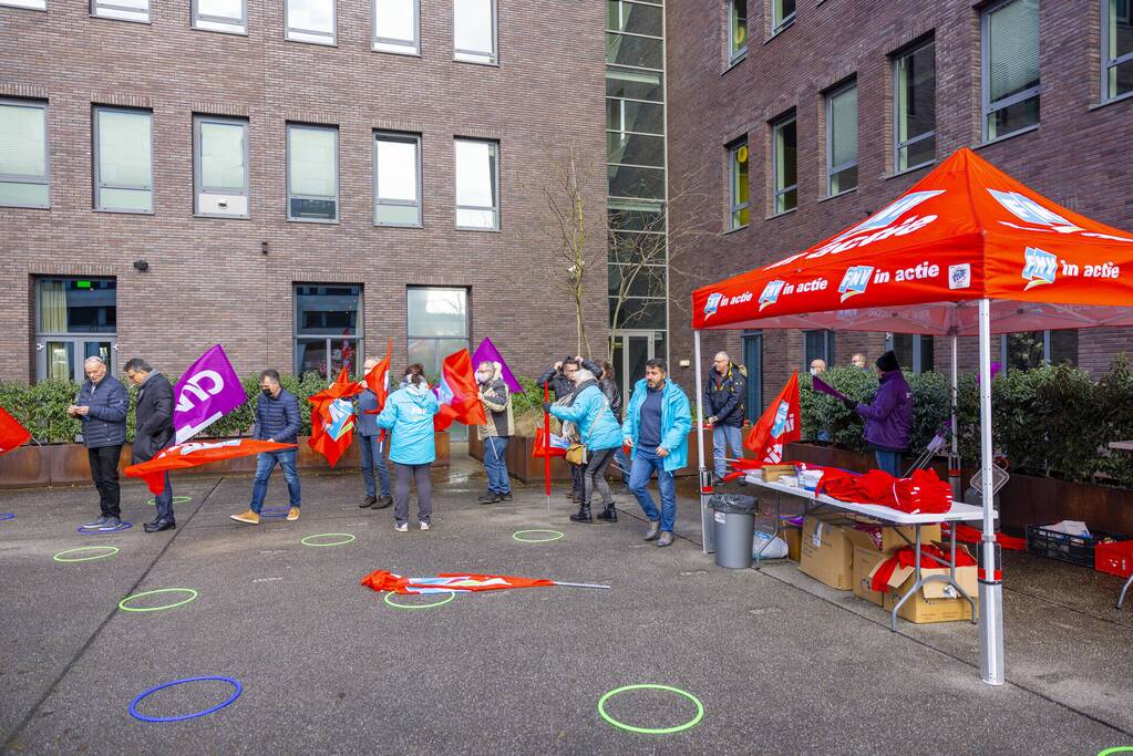 Bakkerijmedewerkers voeren actie voor een goede CAO