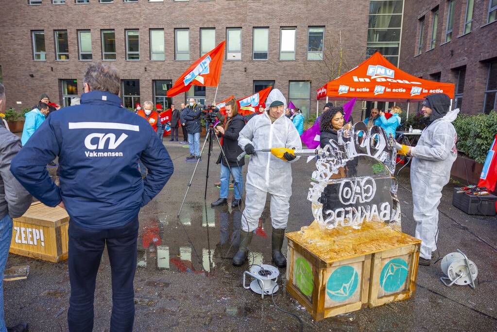 Bakkerijmedewerkers voeren actie voor een goede CAO