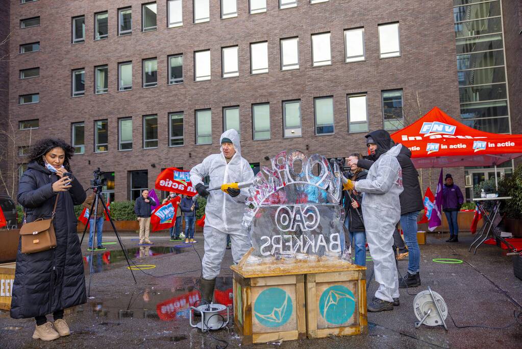 Bakkerijmedewerkers voeren actie voor een goede CAO