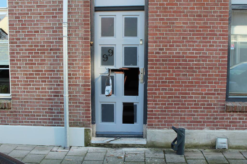 Persoon overleden aangetroffen in woning