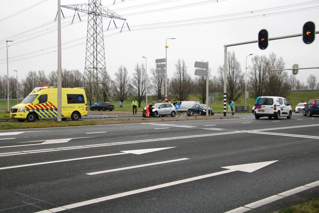 Crash bij op- en afrit van N31