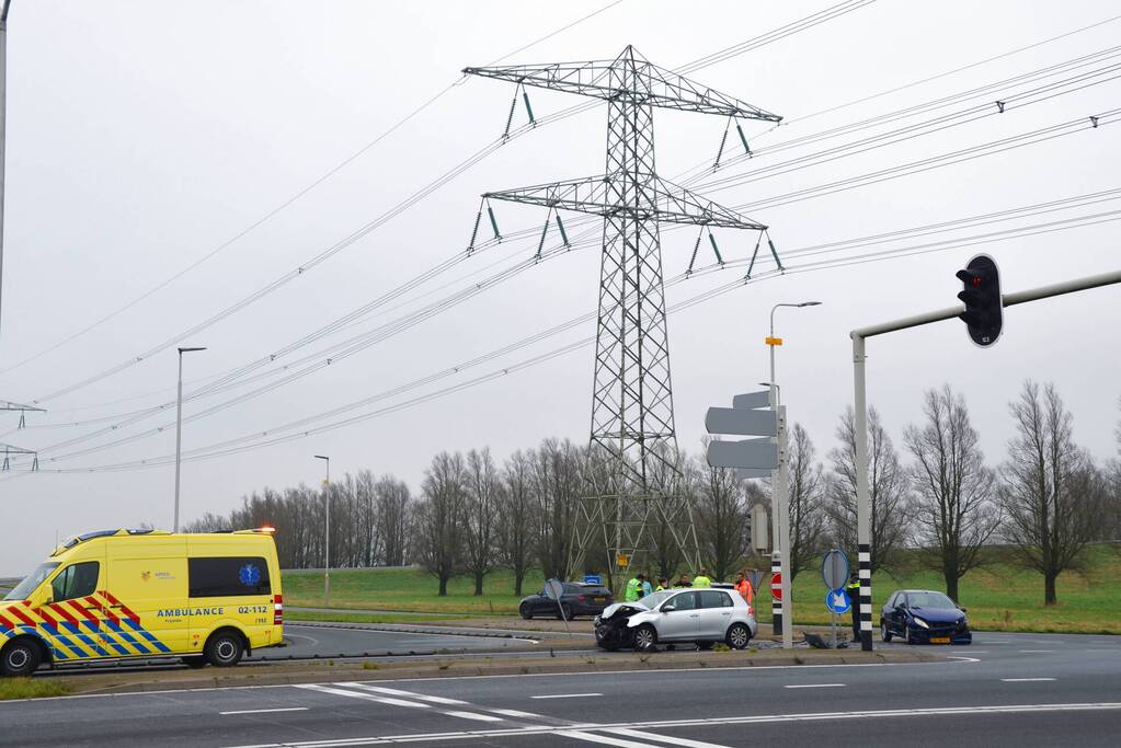 Crash bij op- en afrit van N31
