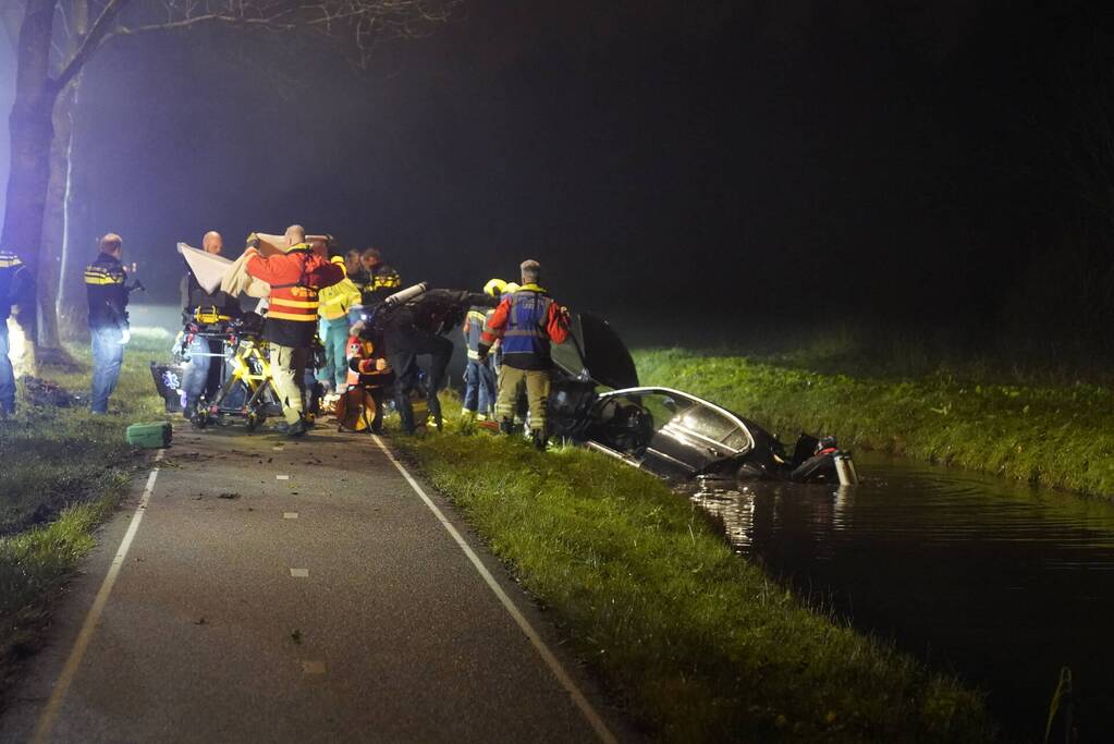 Automobilist ernstig gewond bij ernstig ongeval