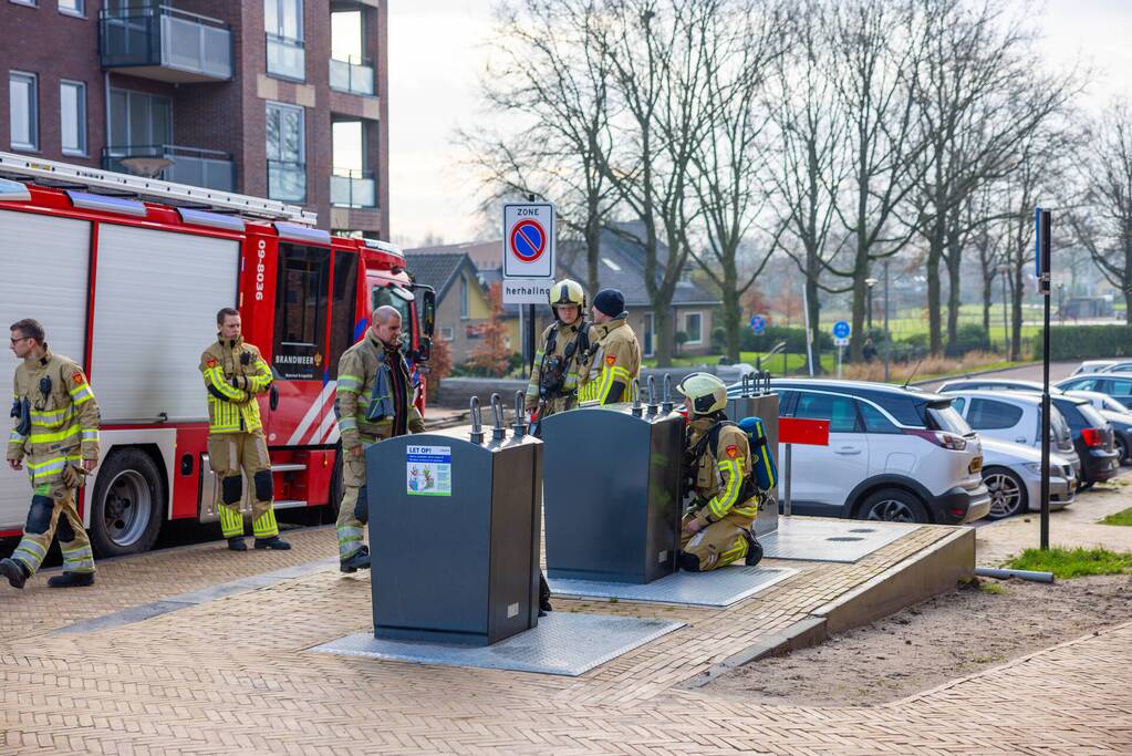 Brand in ondergrondse PMD-container