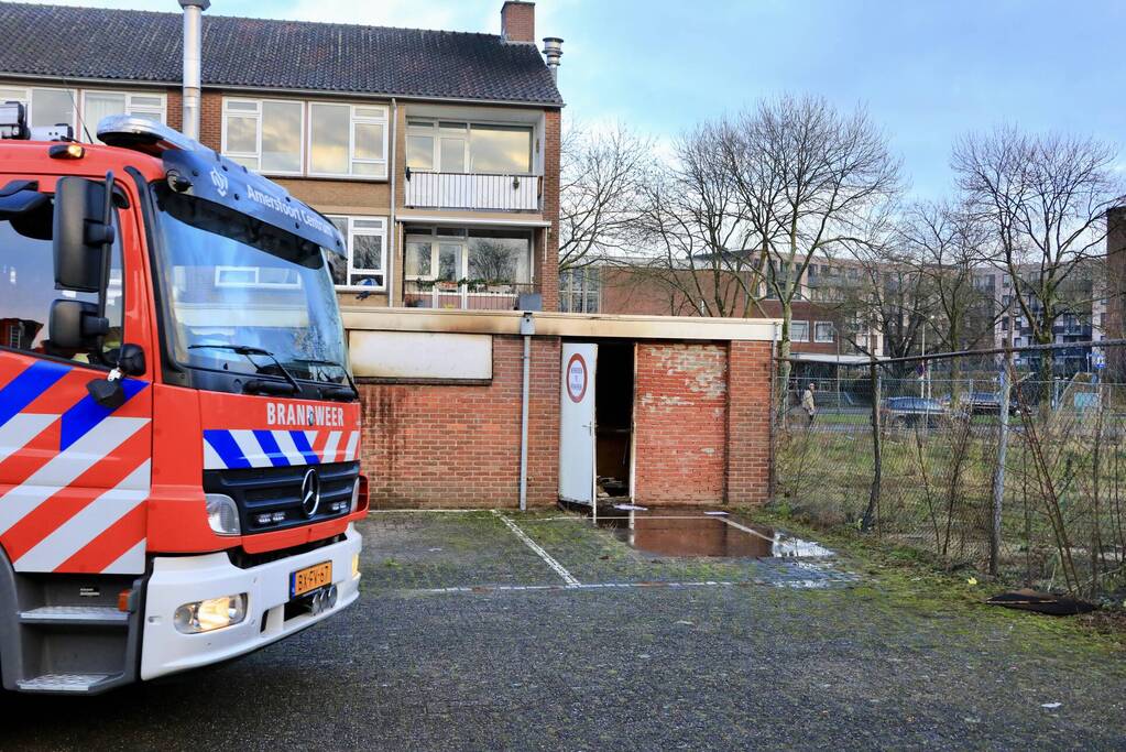 Bakkerij gesloten na brand in opslagruimte