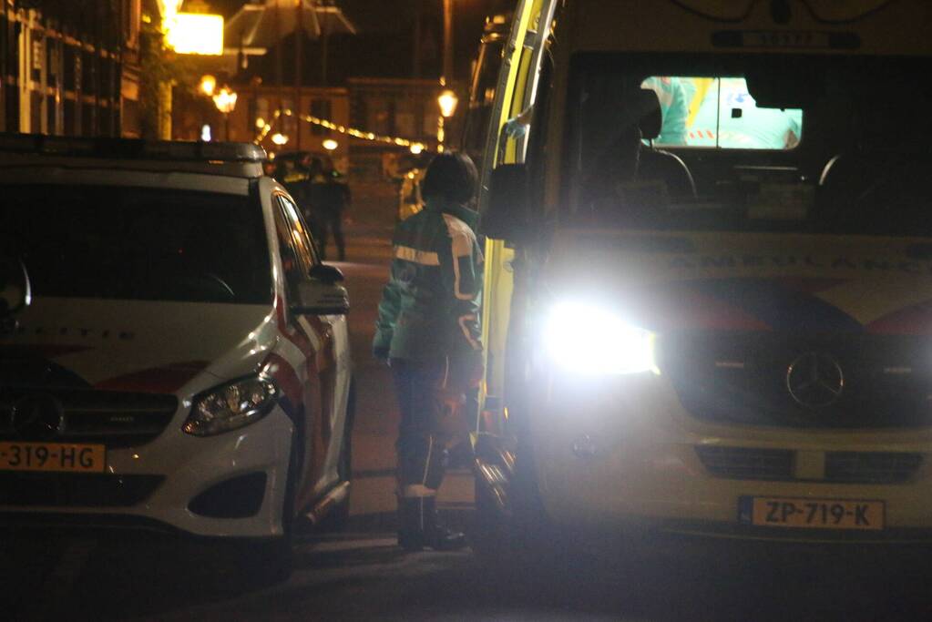 Zwaargewonde na steekpartij