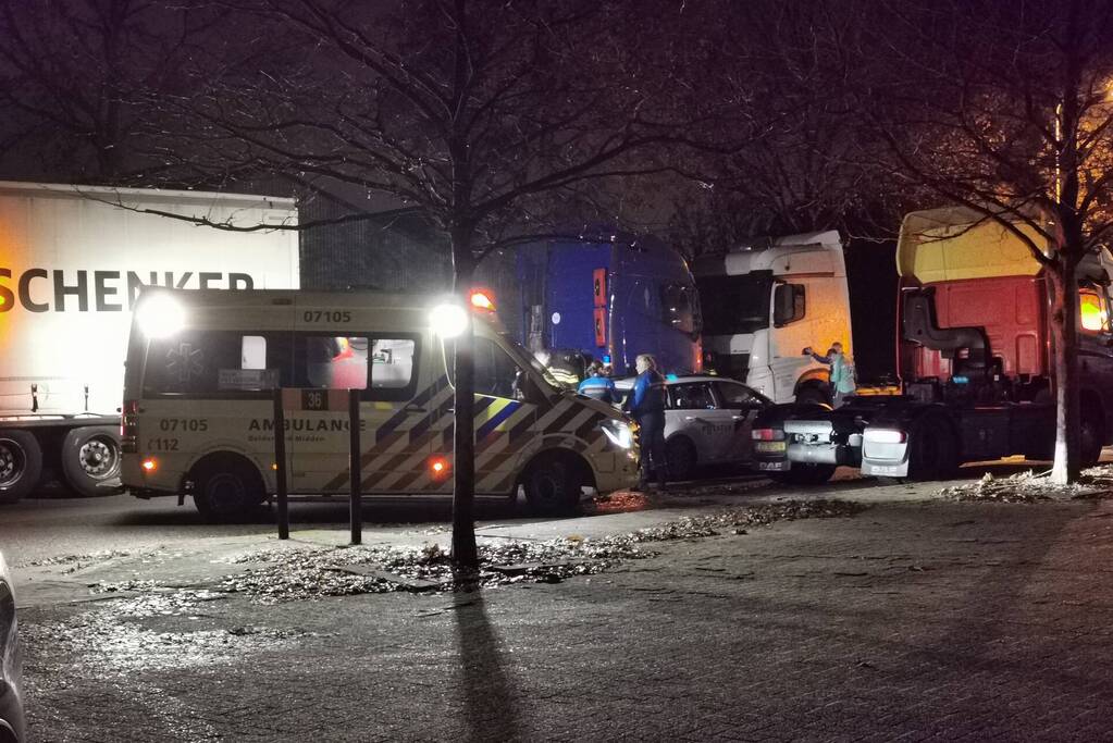 Handhaving treft gewonde man aan op straat