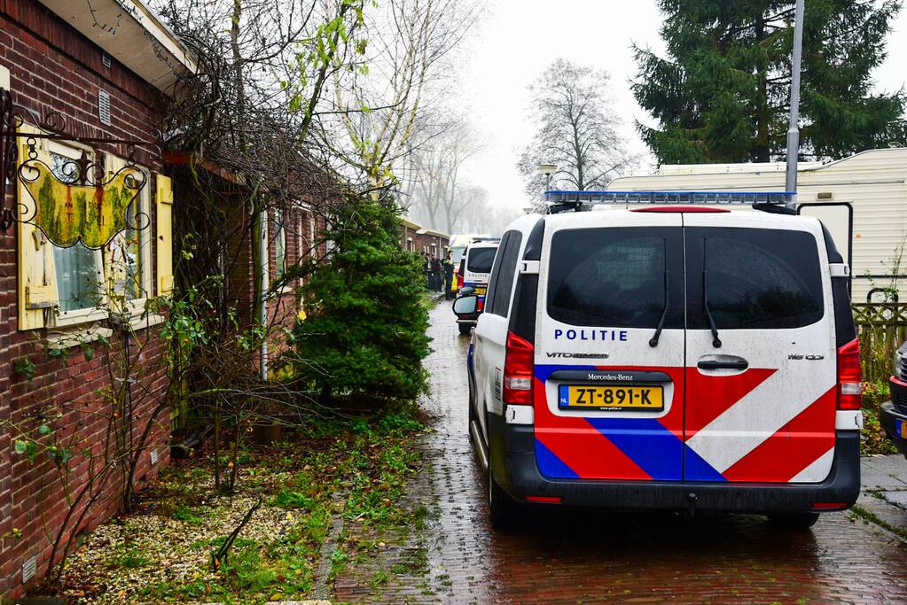 Persoon neergestoken in woning