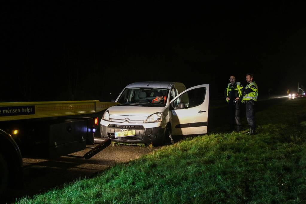 Persoon gewond bij aanrijding tussen twee voertuigen