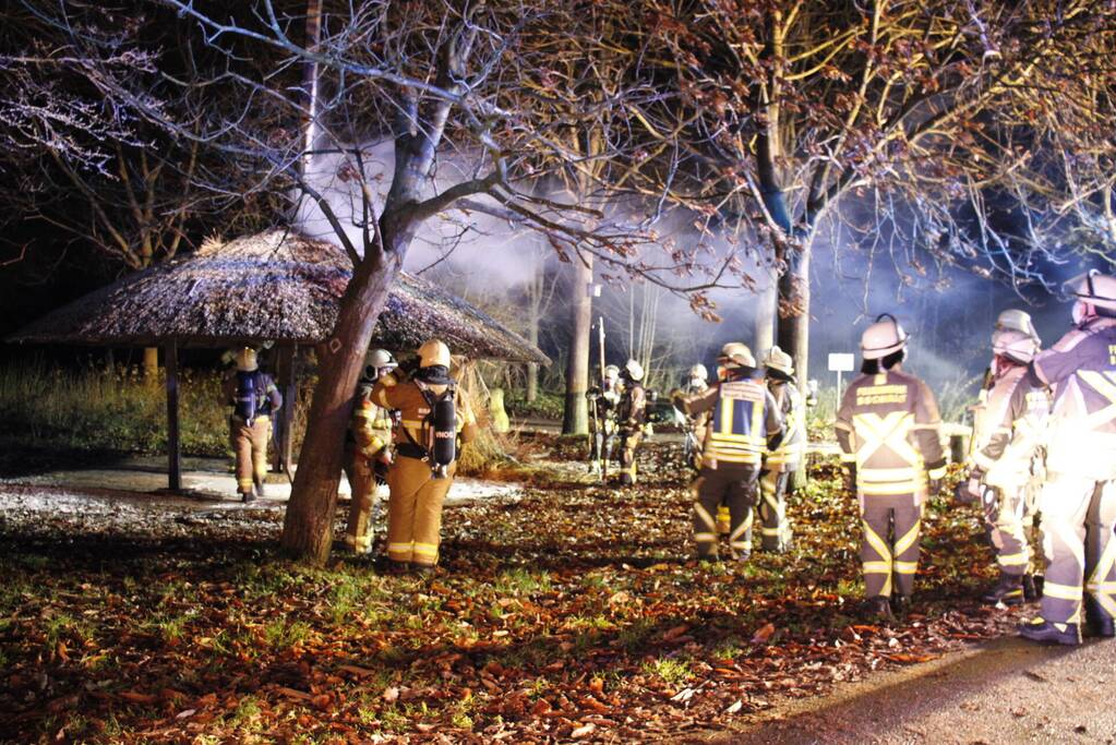 Grote brandweerinzet door brand in schuur