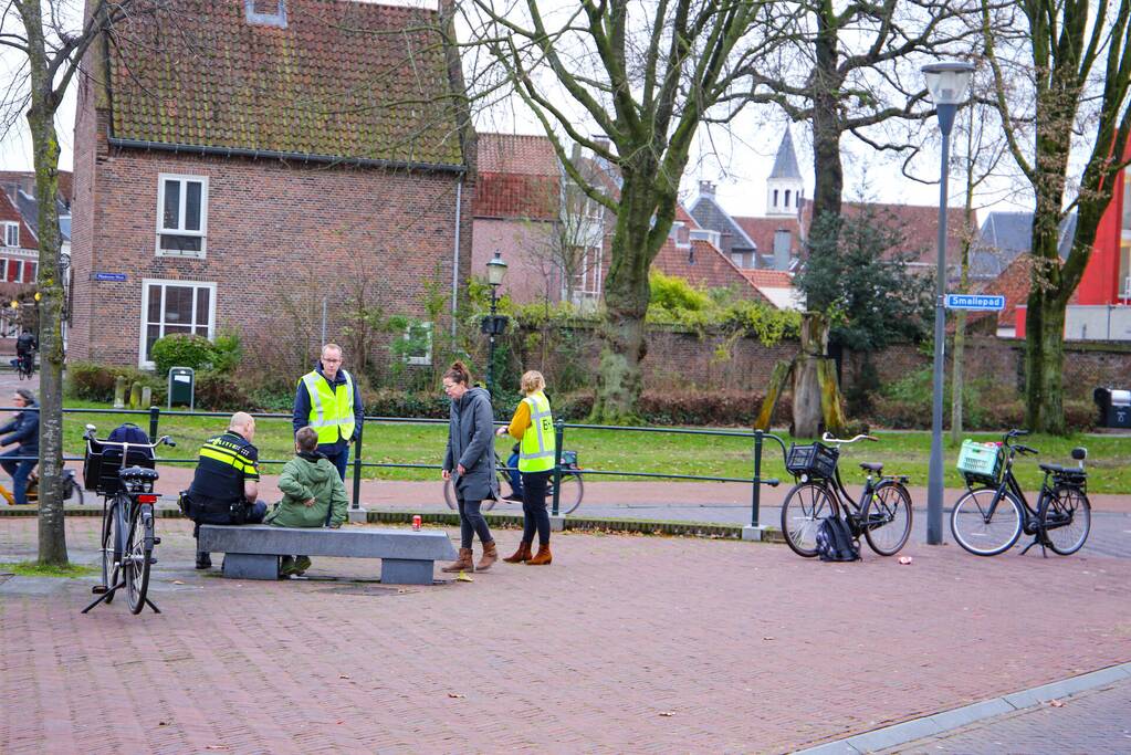 Jongeman op fiets gewond na verkeersongeval
