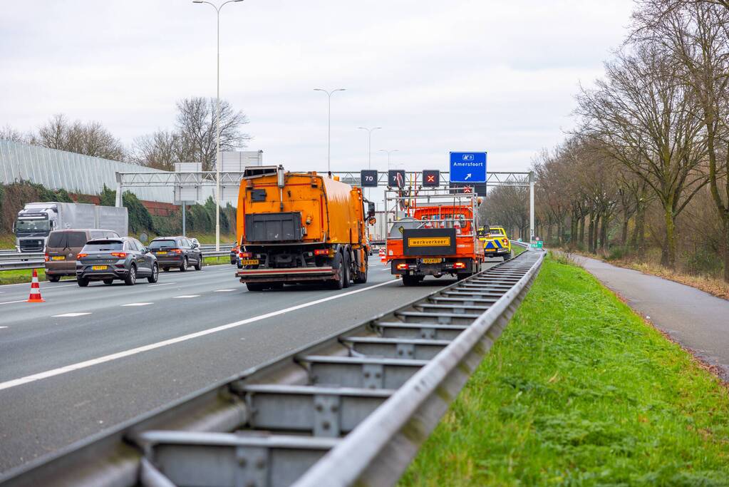 Lange files vanwege aanrijding op snelweg