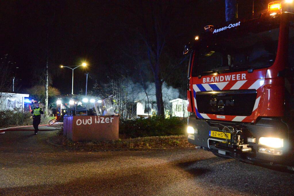 Traumateam ingezet bij brand op woonwagenkamp