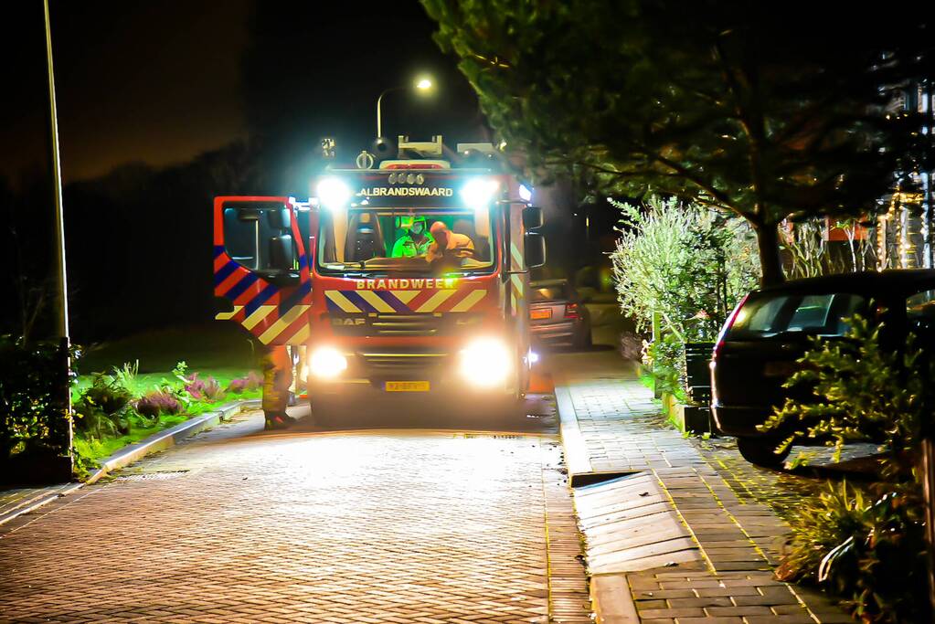 Rookontwikkeling in woning door kerststukje