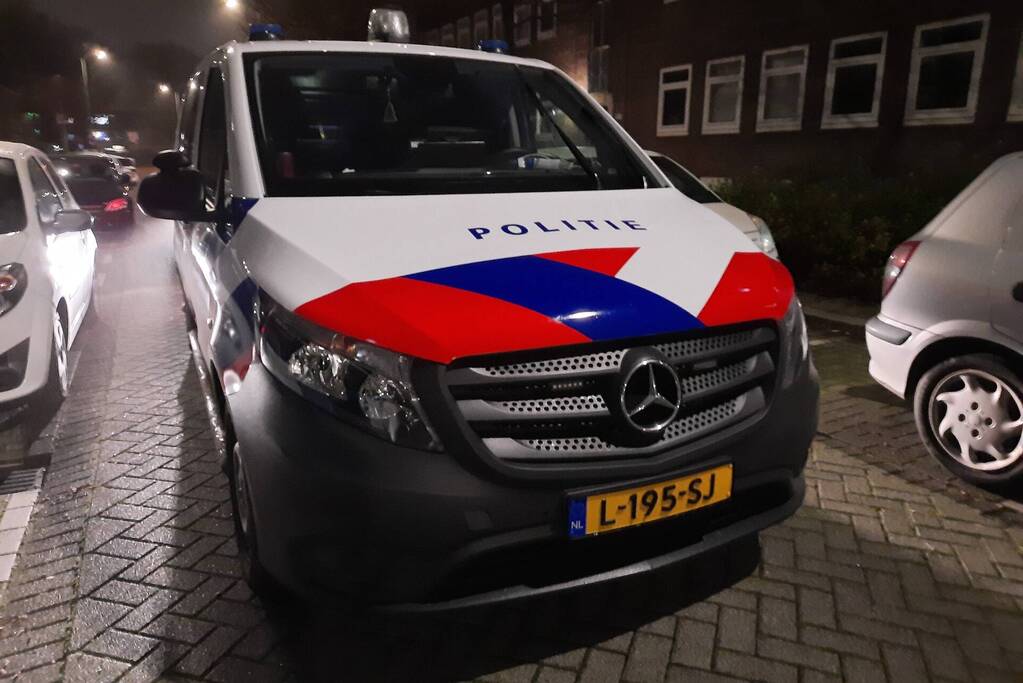 Politie doet inval in woning na overval