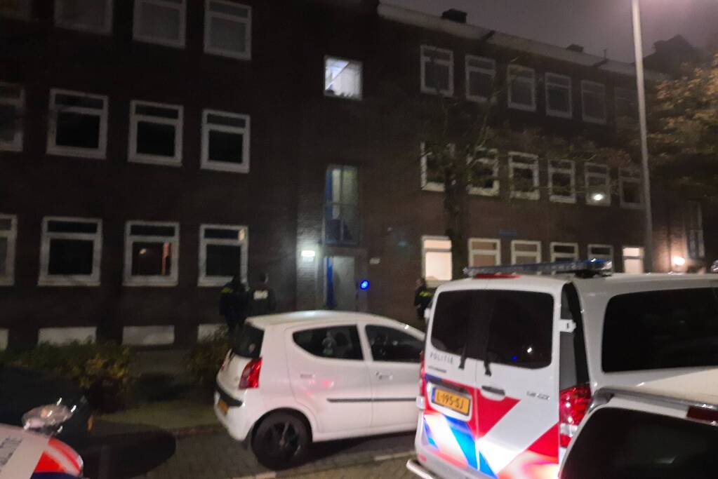 Politie doet inval in woning na overval