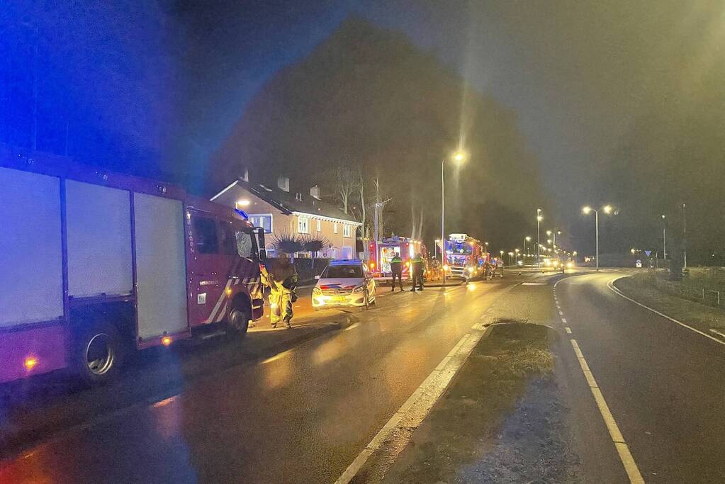 Brand in schoorsteen van woning