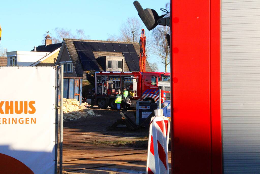 Persoon raakt bekneld tijdens sloopwerkzaamheden