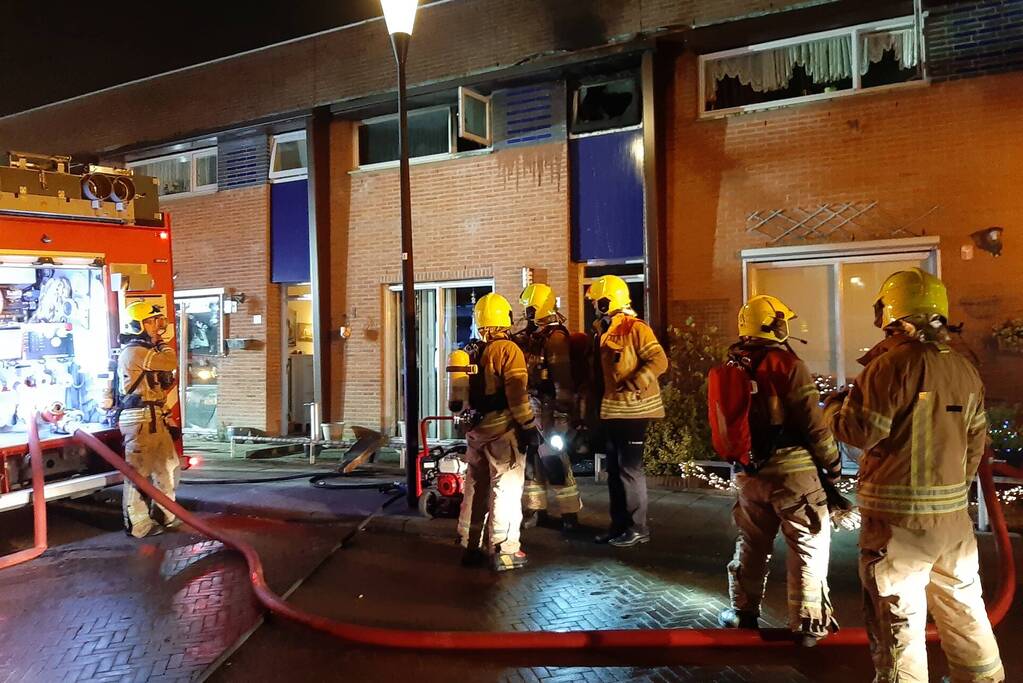 Forse rookontwikkeling bij uitslaande brand