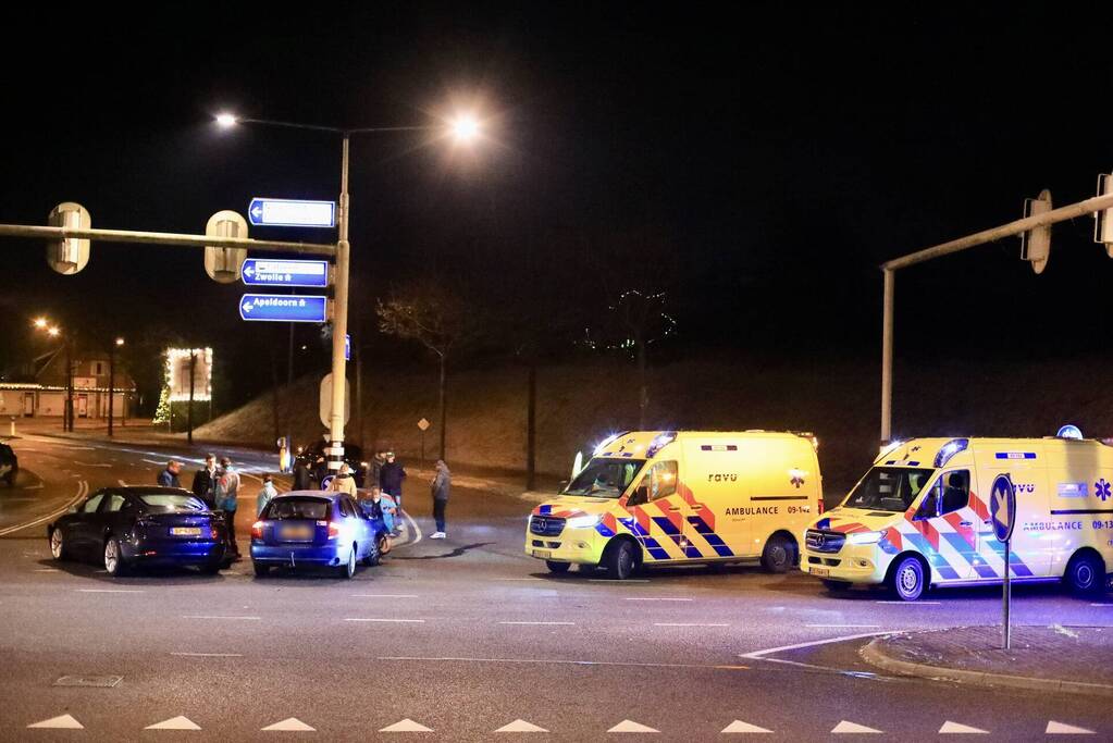 Gewonden bij aanrijding op kruising