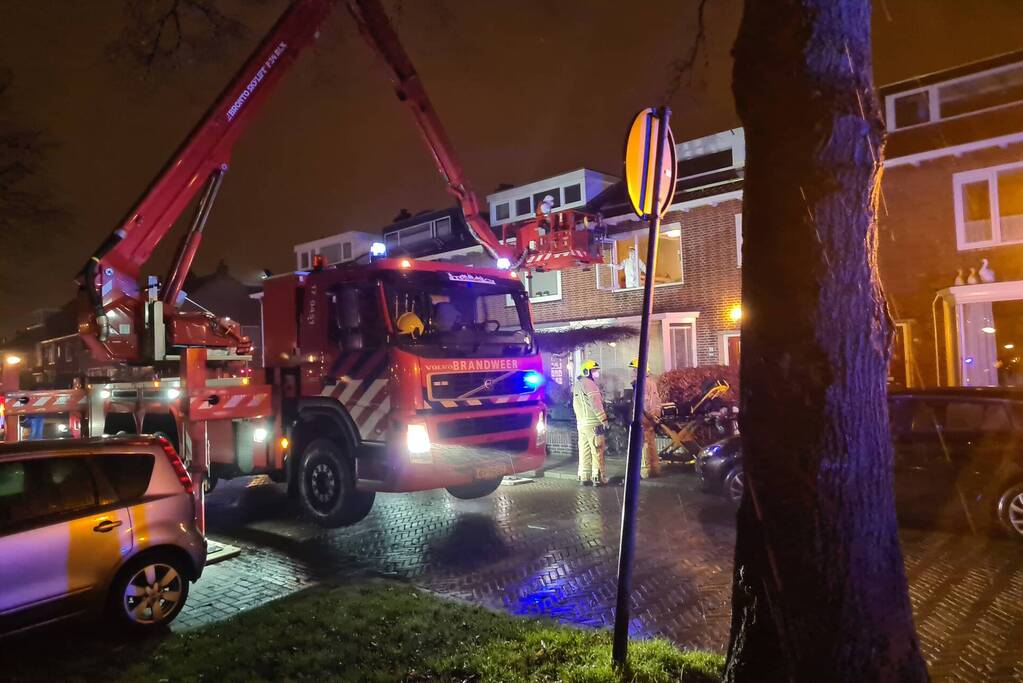 Gewonde bij steekincident in woning