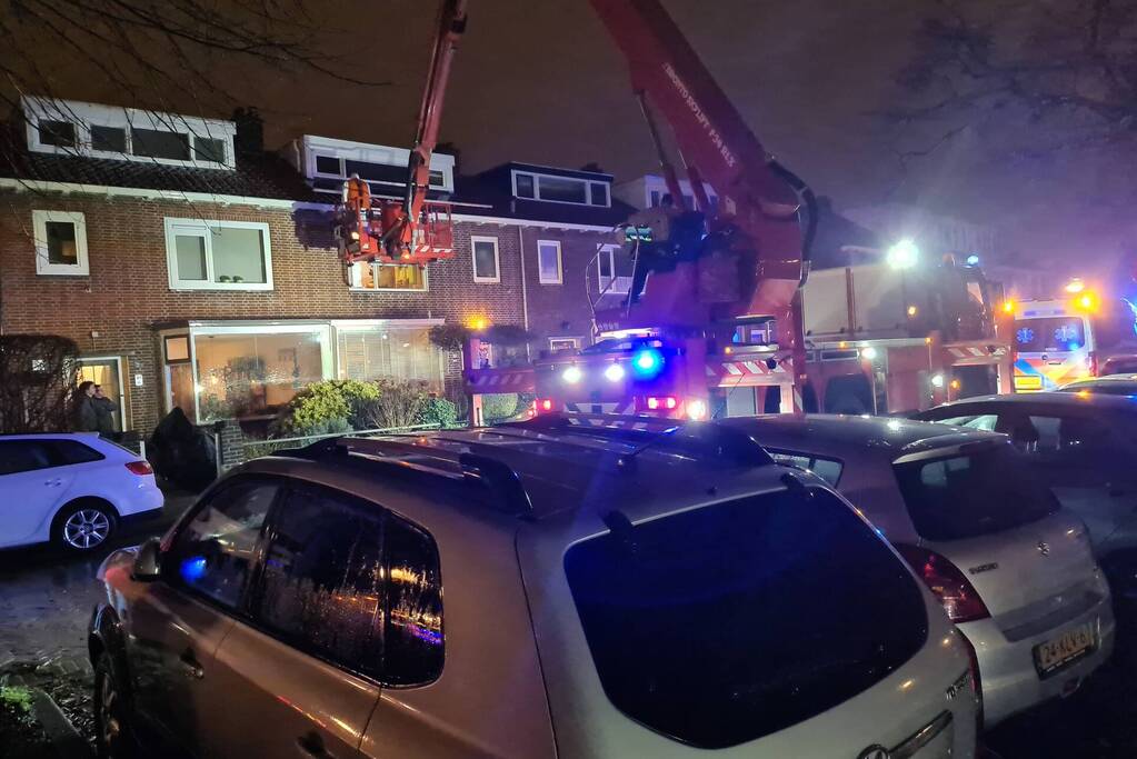 Gewonde bij steekincident in woning