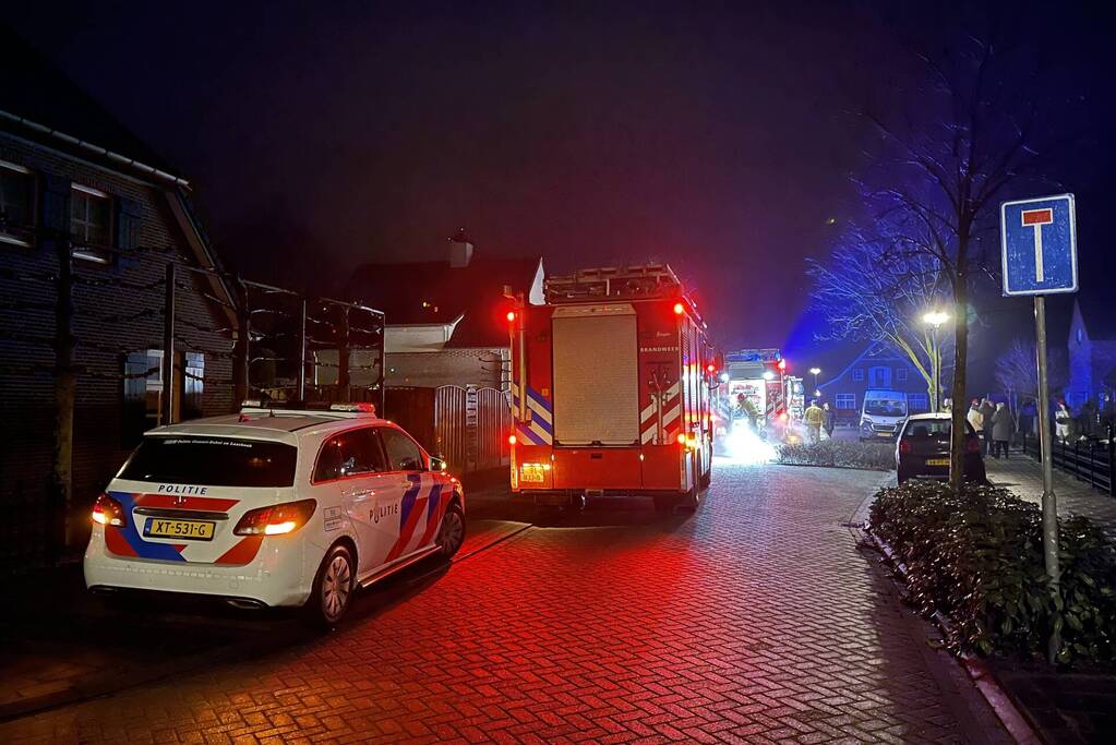 Veel rook bij brand in garagebox