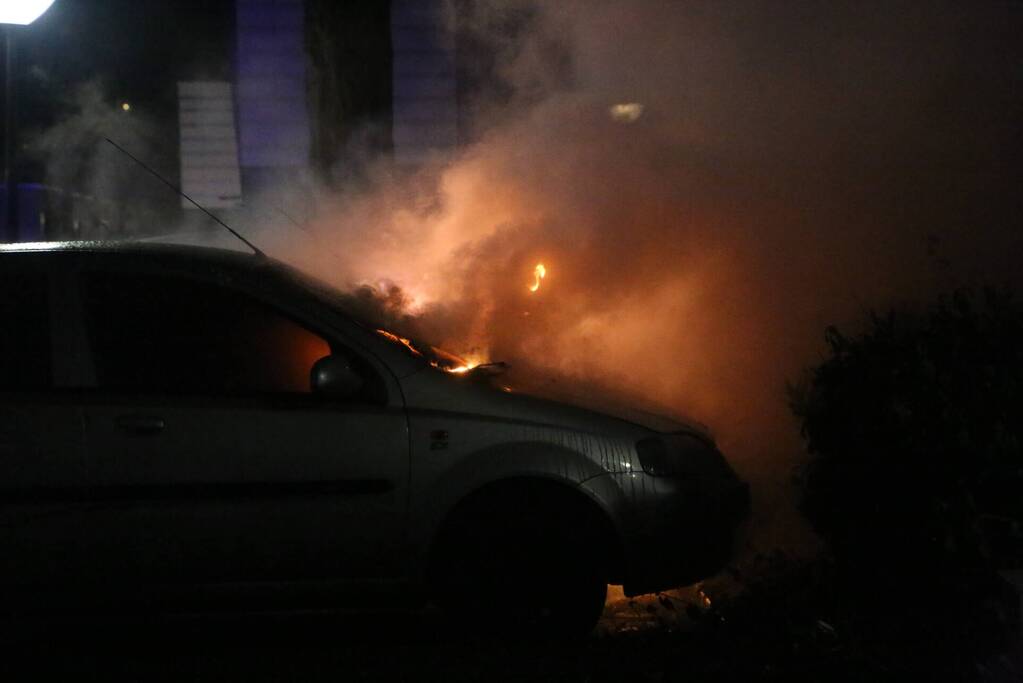 Meerdere auto's verwoest door brand