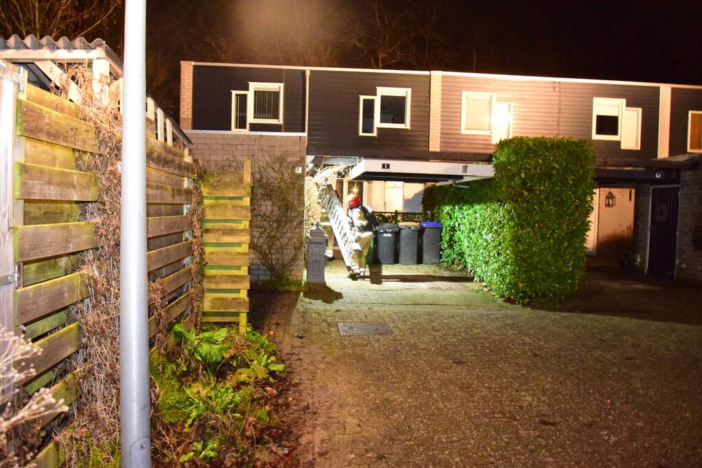 Rookontwikkeling van palletkachel zorgt voor paniek