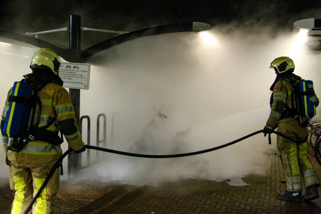 Deelscooter van Go-Sharing opnieuw uitgebrand