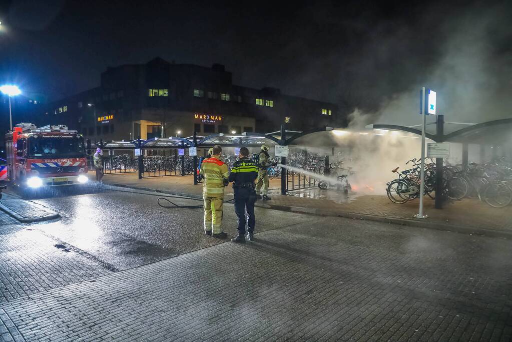 Deelscooter van Go-Sharing opnieuw uitgebrand