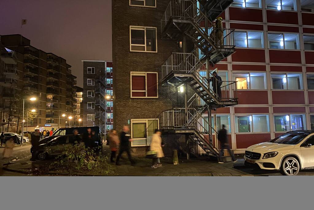 Kind gewond bij grote brand in flat