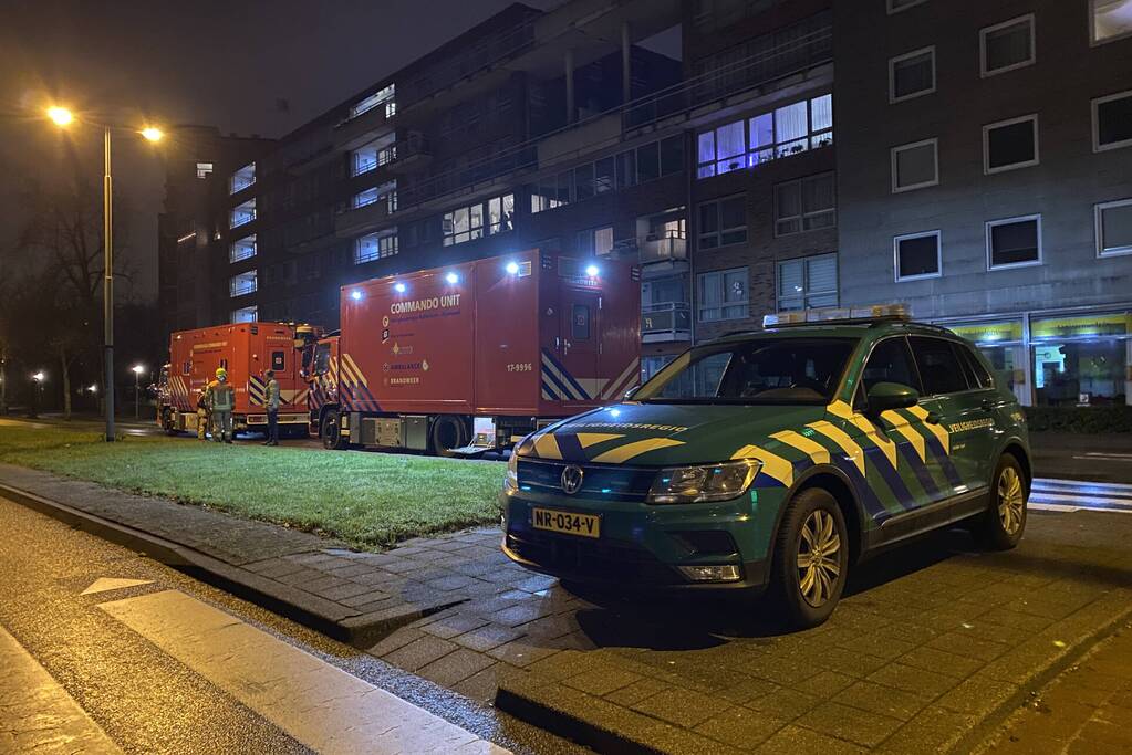 Kind gewond bij grote brand in flat