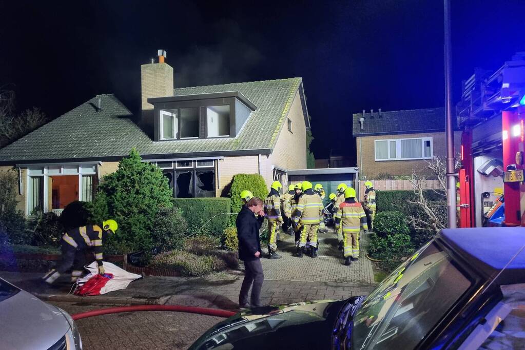 Beneden verdieping van woning volledig uitgebrand