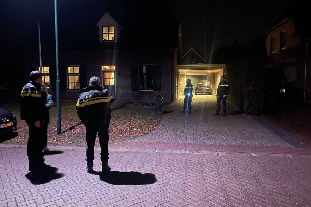 Woninginbraak terwijl bewoner op bed ligt