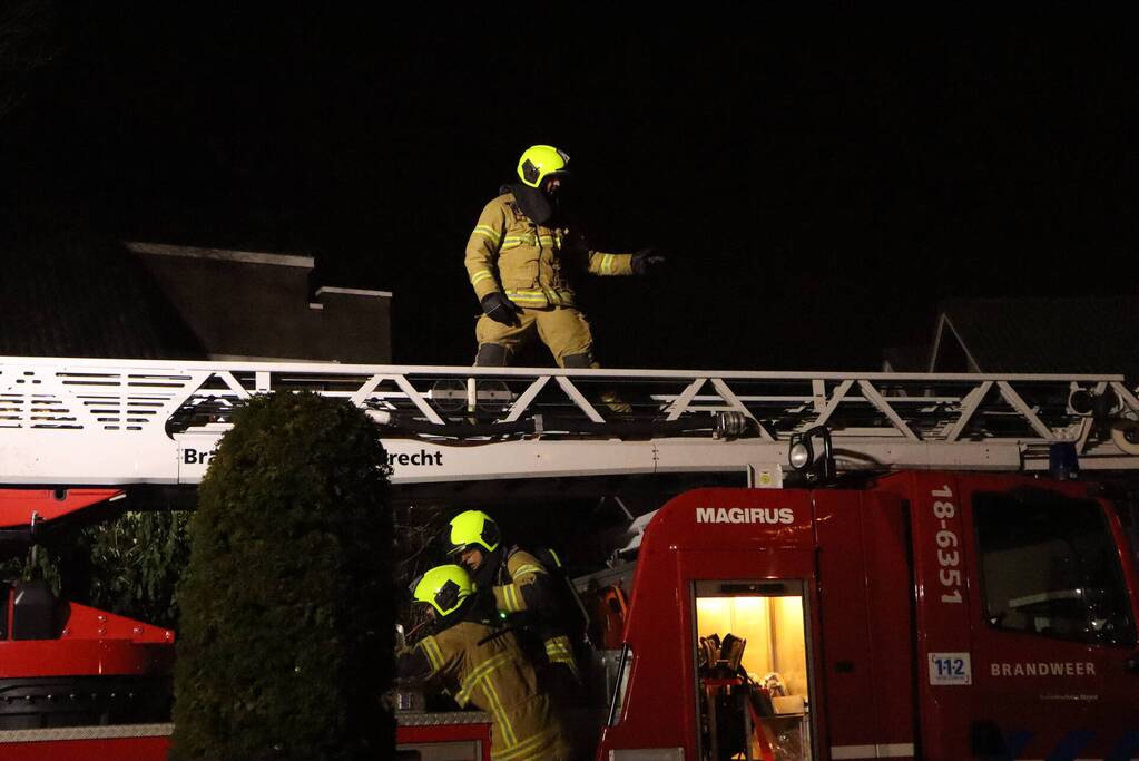 Schoorsteenbrand in woning