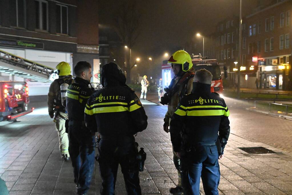 Elektrische fiets vliegt in brand tijdens opladen in woning