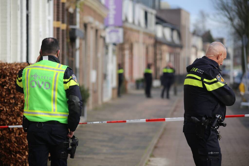 Mogelijk explosief voorwerp aangetroffen in café