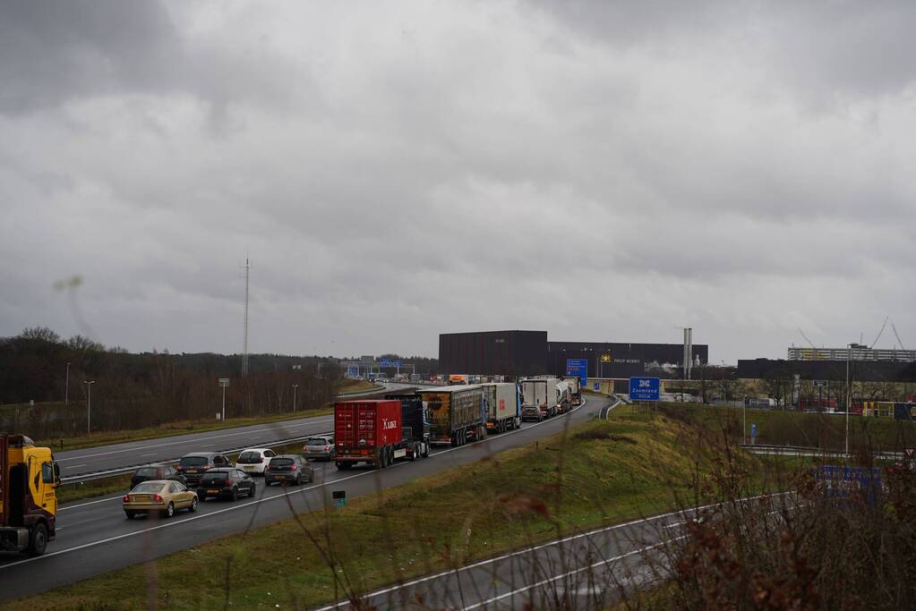 Afrit Hoogerheide afgesloten na verkeersongeval