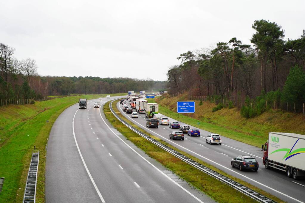 Afrit Hoogerheide afgesloten na verkeersongeval
