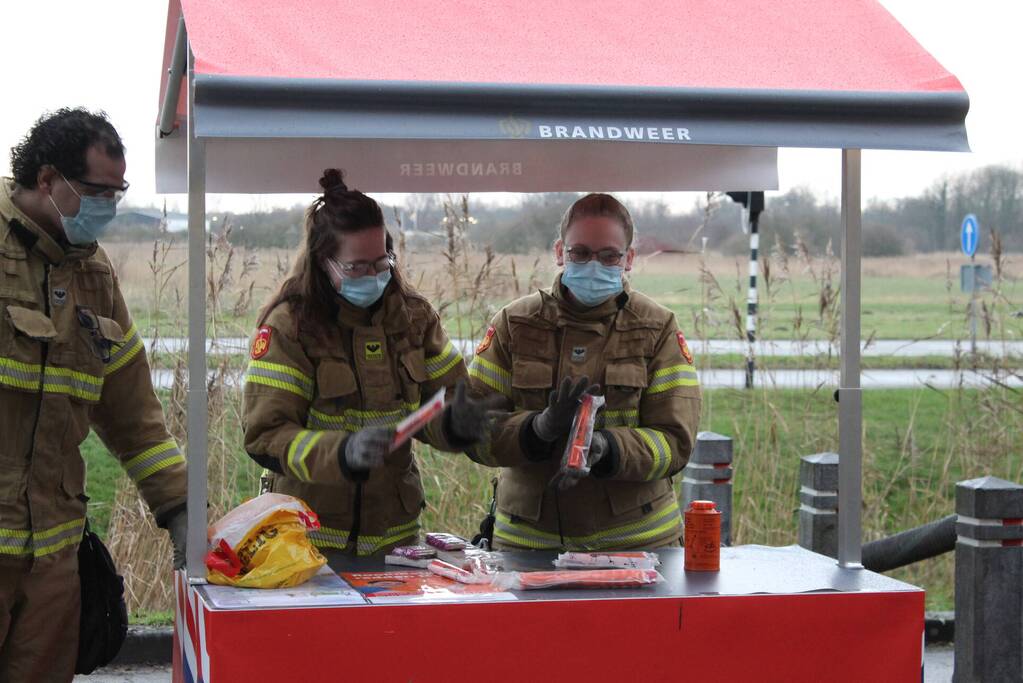 Vuurwerkinzameling op brandweerkazerne