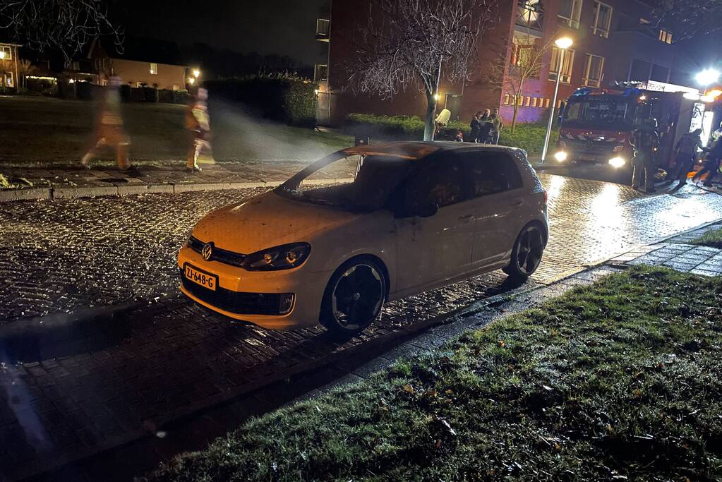 Auto loopt flinke schade op door brand